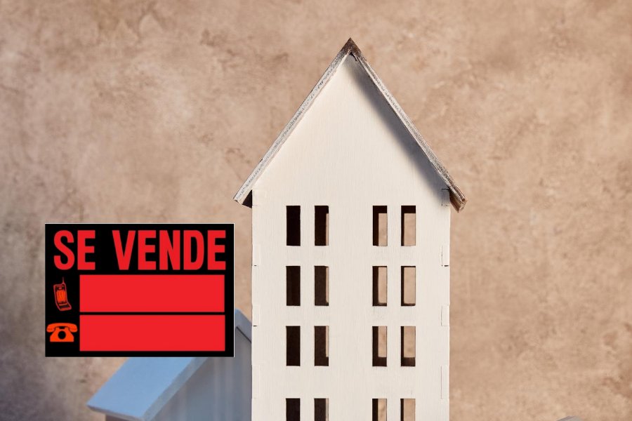 casa en venta con letrero de se vende 1