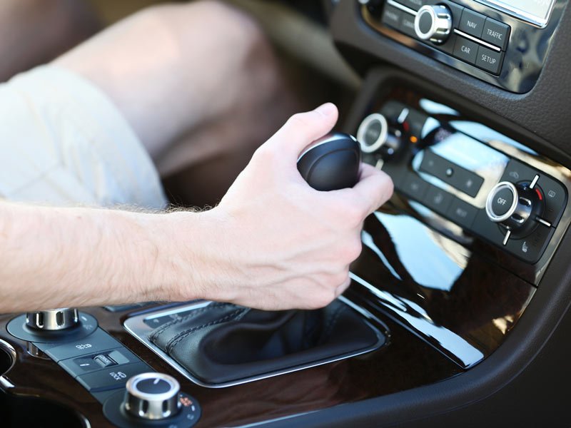 Por qué no entran los cambios con el motor en marcha en mi coche