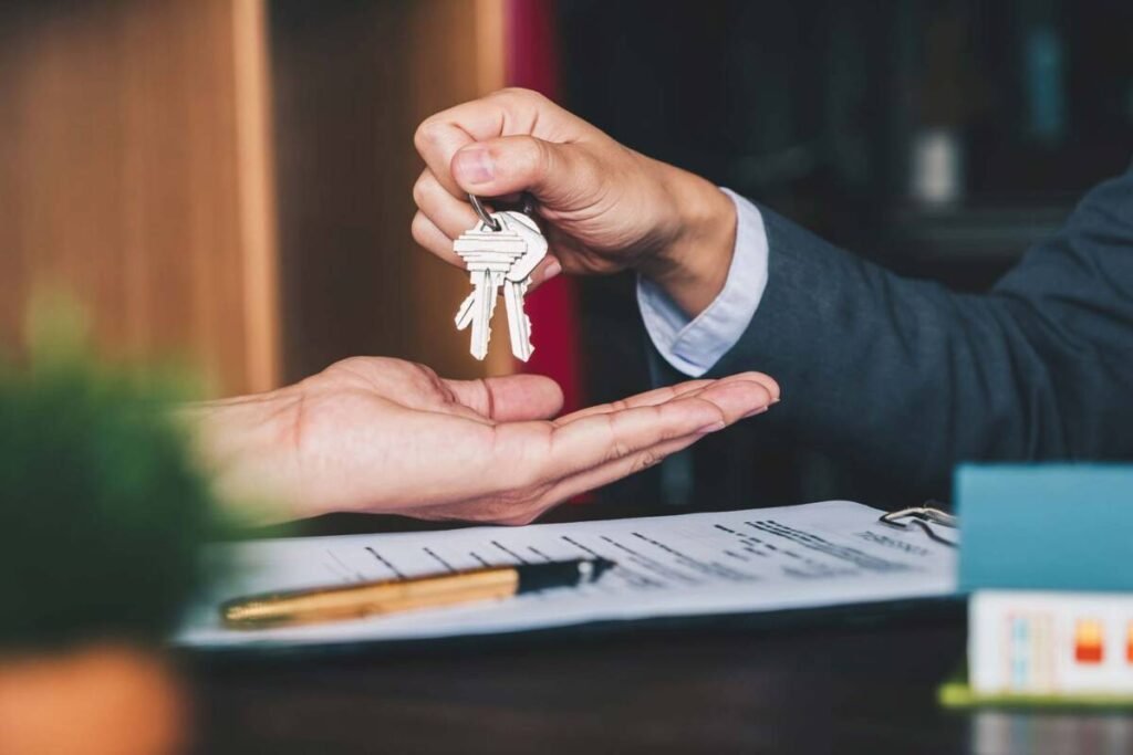 Qué requisitos necesito para contratar un seguro de caución para alquiler