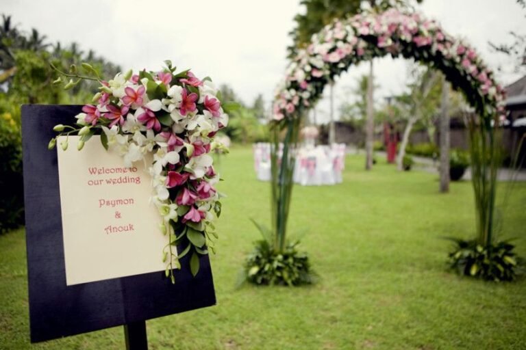decoracion de boda en un jardin