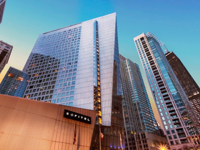 hotel moderno en el centro de chicago