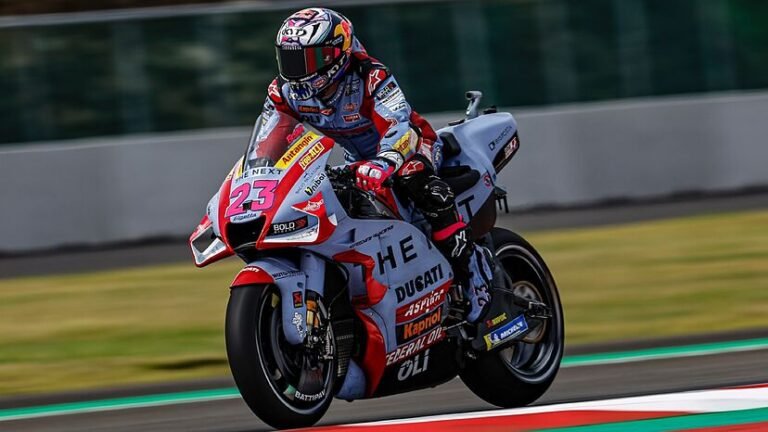 Cuál es el horario de Moto GP en Argentina para este fin de semana 30 moto gp en accion en circuito argentino