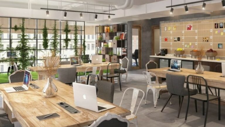 oficina moderna con espacio de coworking