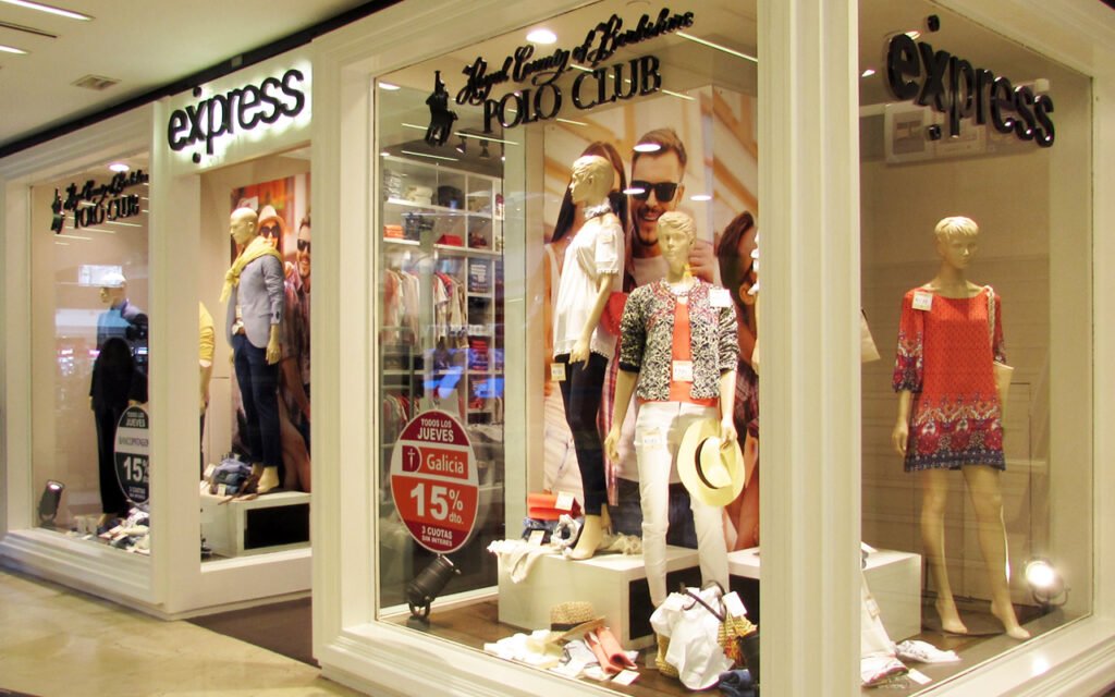 Qué opciones de outlet hay en Mar del Plata, Av. Juan B. Justo