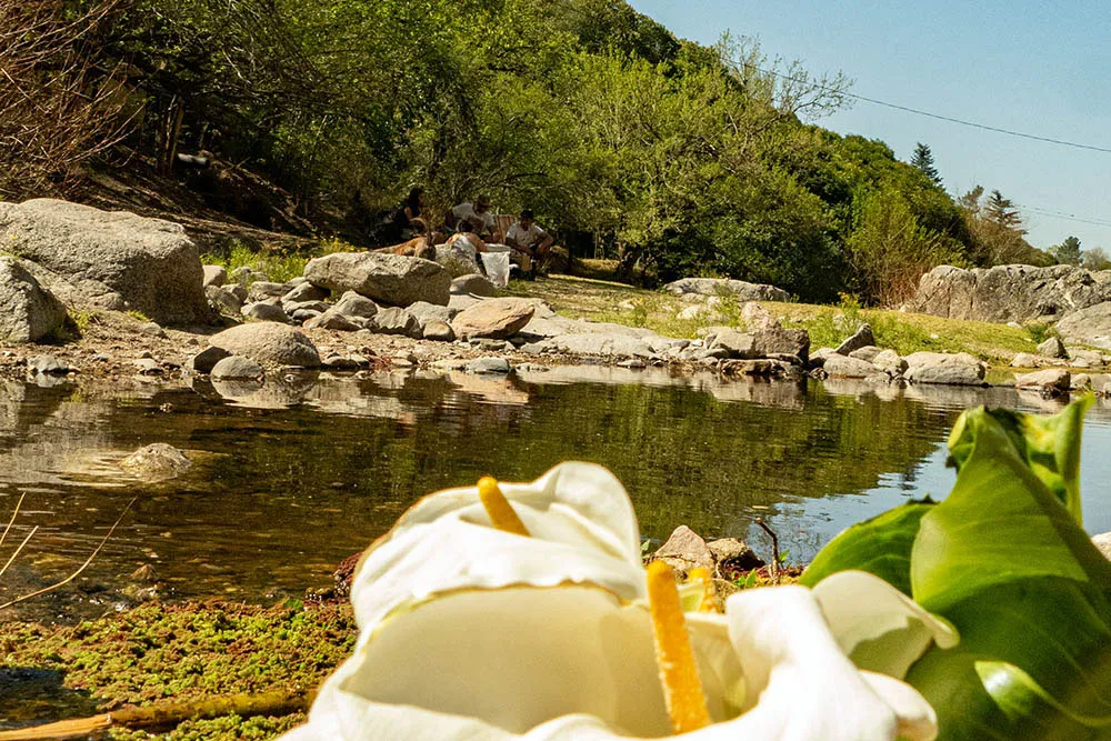 Qué actividades y atractivos turísticos ofrece Villa Cerro Azul, Córdoba