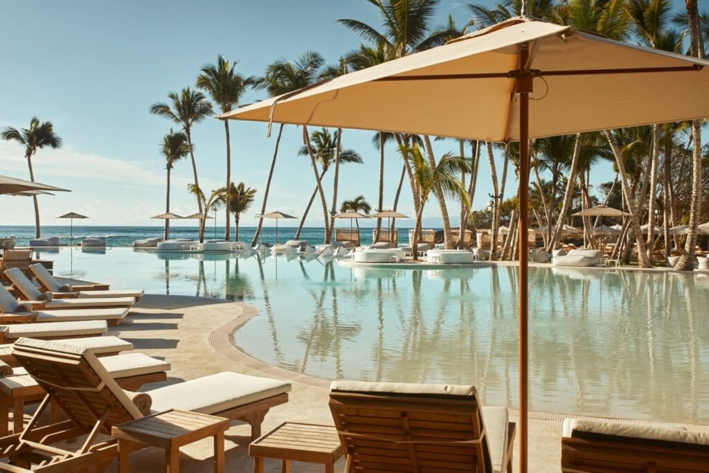 playa paradisiaca con servicios de resort