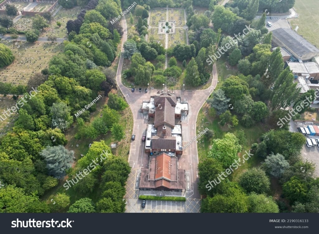 Qué servicios ofrece el cementerio crematorio Parque Los Álamos