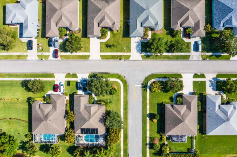 vista de un barrio residencial en florida