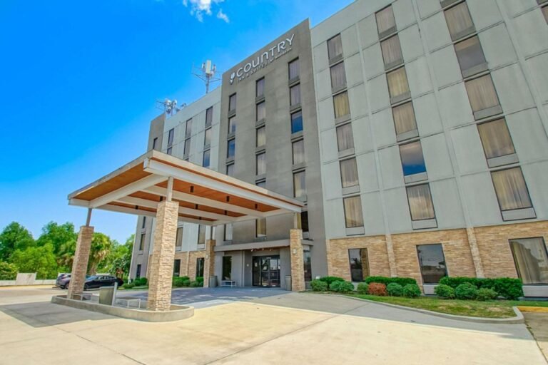 vista exterior de homewood suites nueva orleans