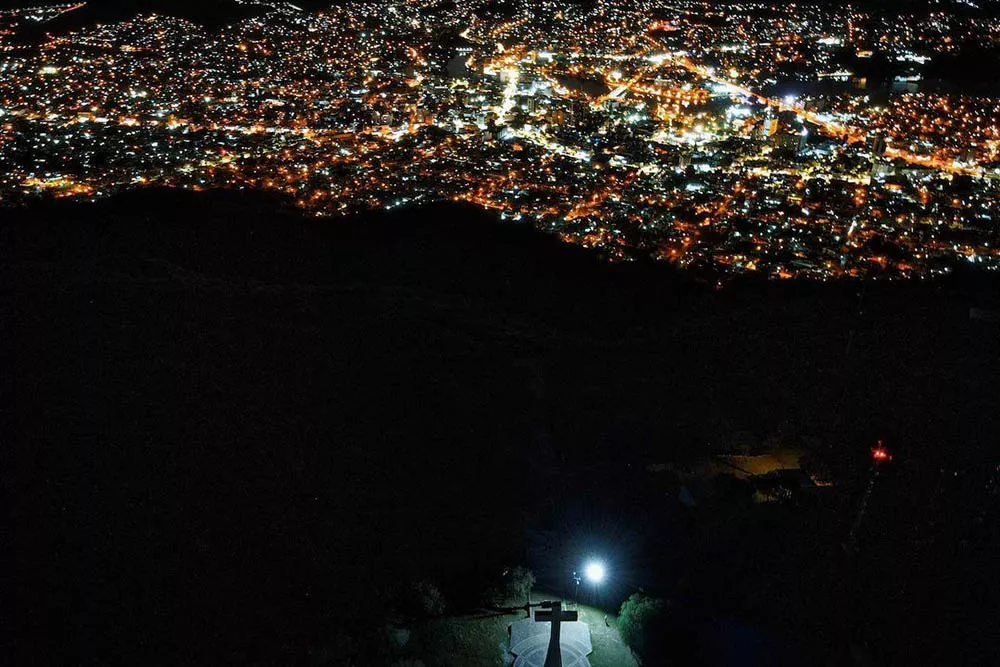 Qué actividades disfrutar en una noche en Carlos Paz