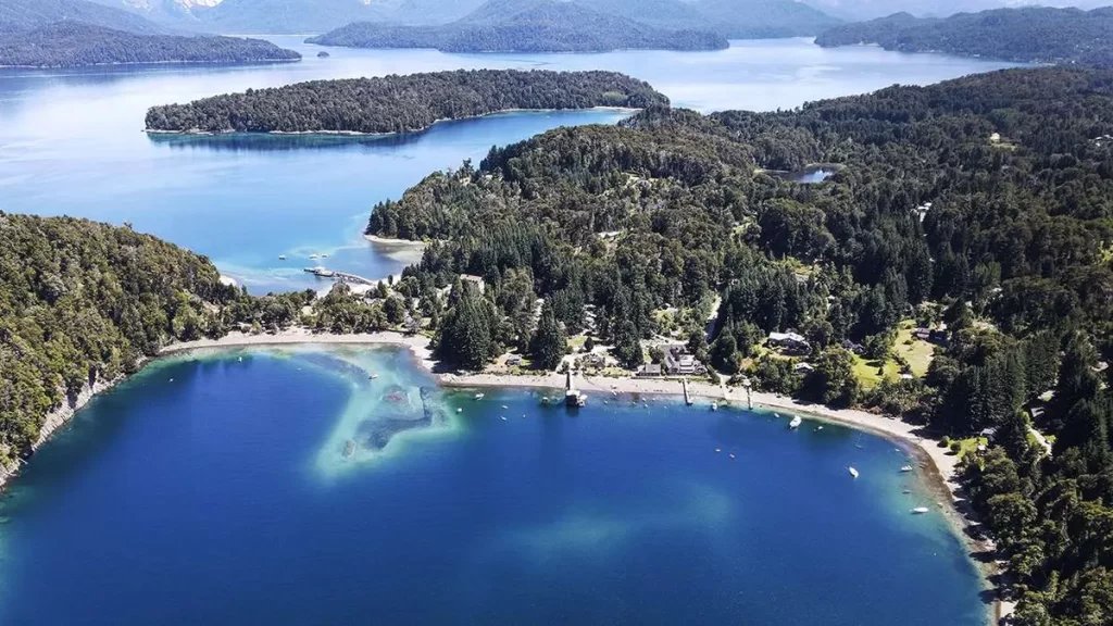 vista panoramica de villa la angostura
