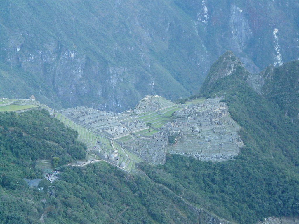 Qué servicios y actividades ofrece el Complejo Valle del Sol en Santa Rosa de Calamuchita